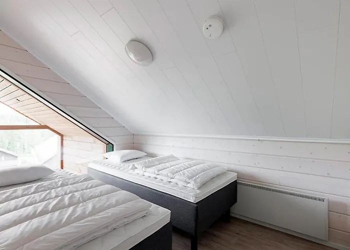 Luxus Helmi 3 - 23 Hloe, Golf Jämsä